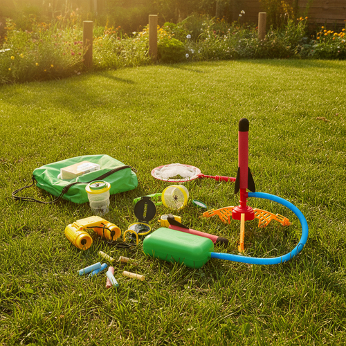Kids explorer activity set in the garden 
