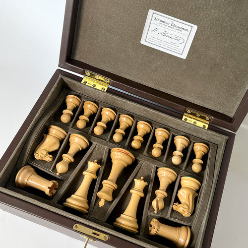Chess set - 4.4