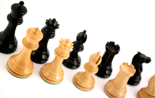  Zoom in image of the Staunton Chess Pieces 