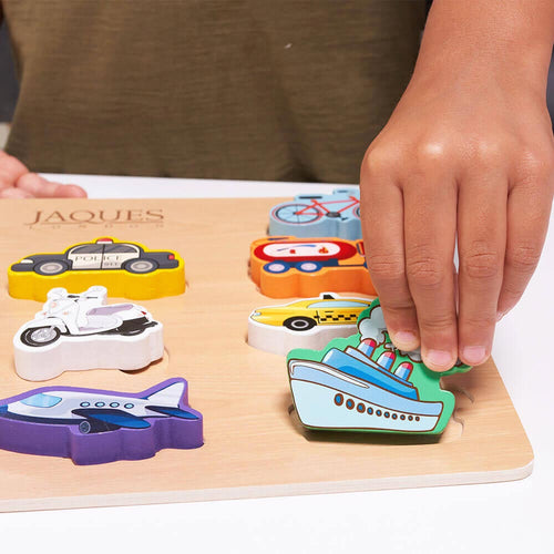  Little hand lifting boat piece 